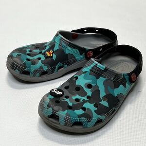 Disney Parks Star Wars Mandalorian Crocs Adult Womens 10 Mens Size 8 Camo Clogs